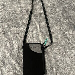 Sherpani Black and Gray Phone Crossbody